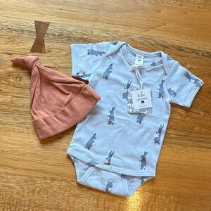 kate quinn Bundle Short Sleeve Lap Neck Bodysuit & Knotted Hat
